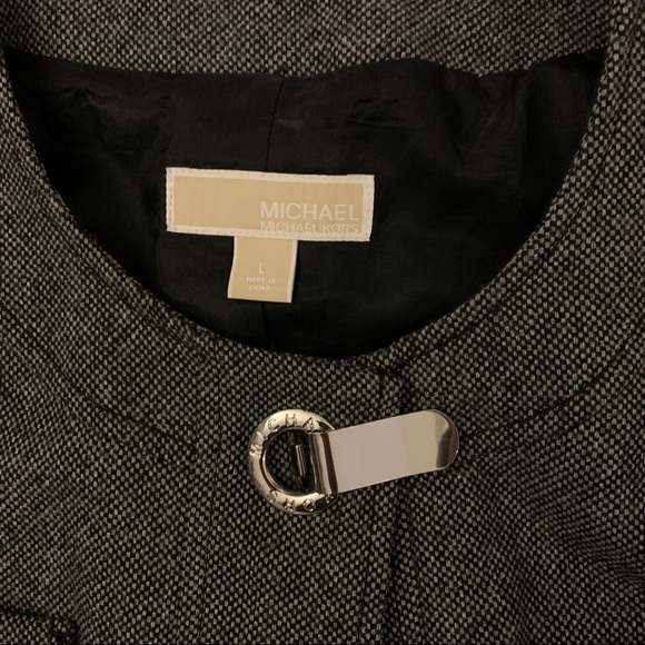 Micheal Kors Blazer - Picture 6 of 8